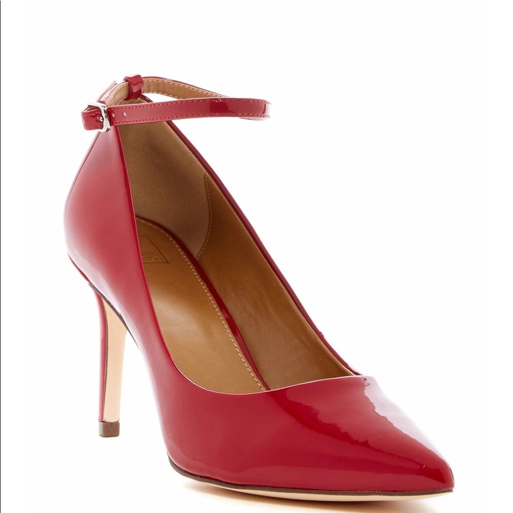 Red patent leather pumps 🌶🌶🌶🌶🌶🌶🌶